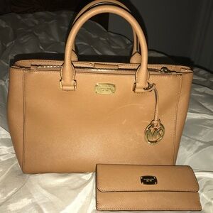 Michael Kors Tan Leather Tote Bag and Wallet Set
